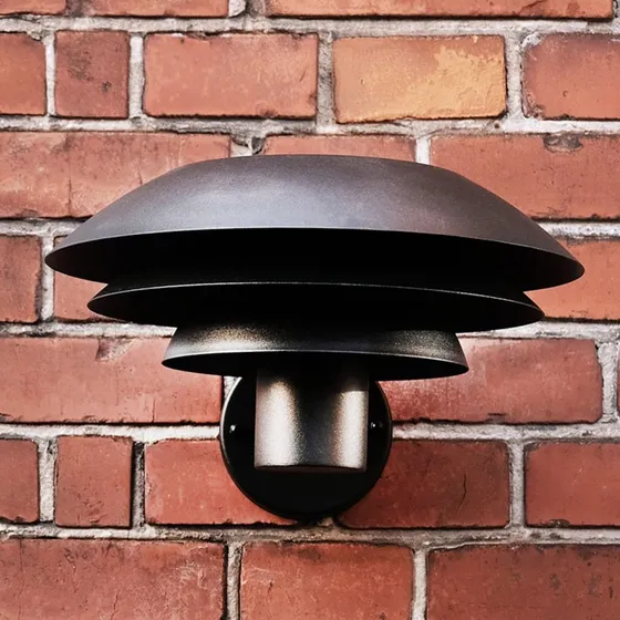 Dyberg Larsen Aplique de Exterior DL31 Negro Ø 31 cm