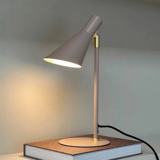 Dyberg Larsen Lámpara de mesa DL12 Mini Beige/Latón