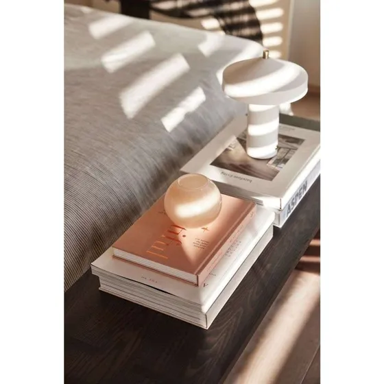 OYOY Living Design Lámpara de Mesa Portátil Hatto Blanca