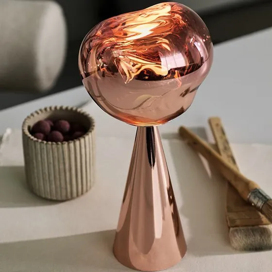 Tom Dixon Lámpara de mesa Melt Portable Copper