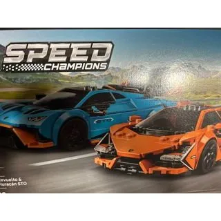 LEGO Speed Champions Lamborghini Revuelto y Huracn STO