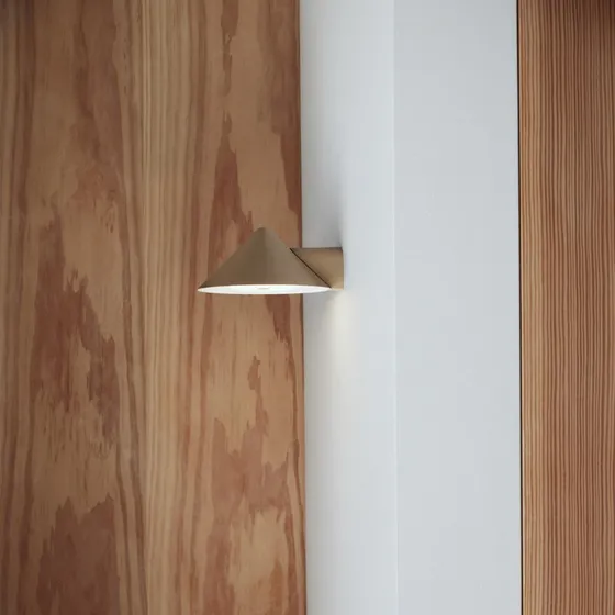 Aplique de pared LED recargable FRANDSEN Grasp, gris arena, 15 cm