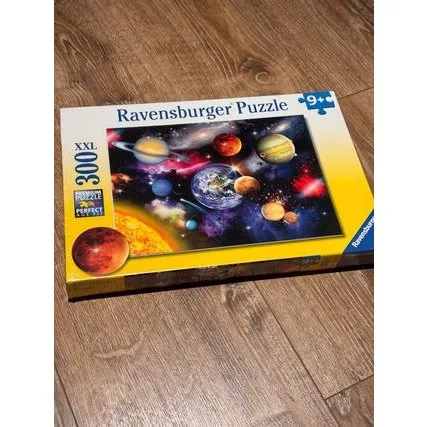 Ravensburger Puzzle Sistema Solar 300 Piezas XXL