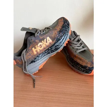 HOKA Speedgoat 6 Hombre Black/Neon Rose