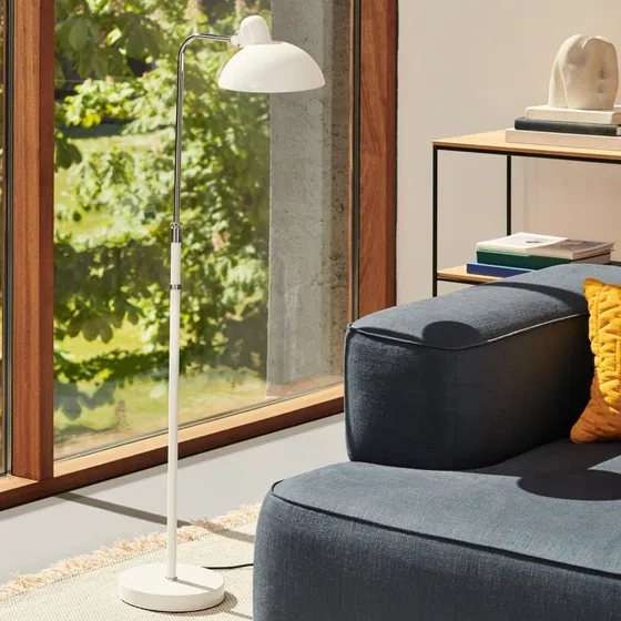 Fritz Hansen Kaiser Idell 6580-F Luxus Lámpara de Pie Blanca