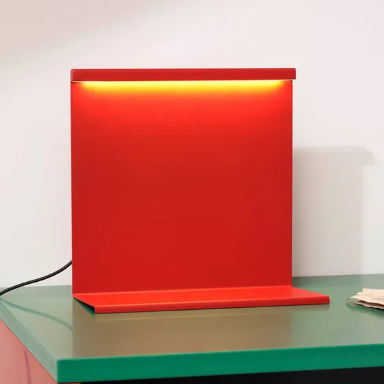 HAY Lámpara de mesa LED LBM - Rojo Tomato