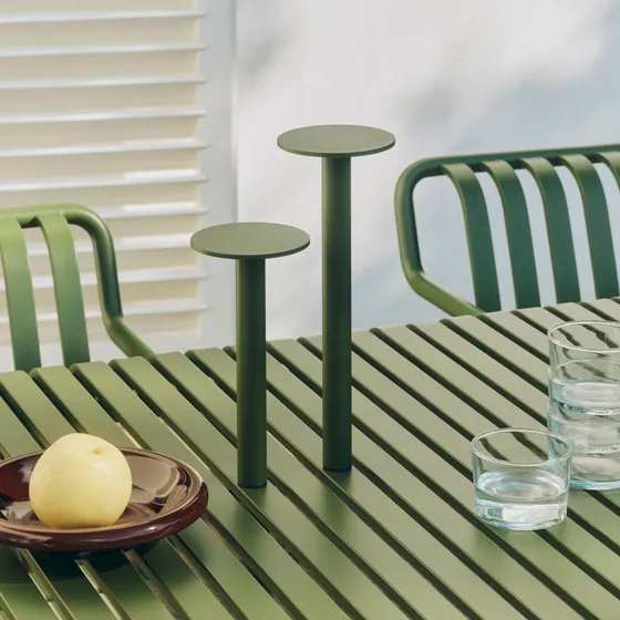 HAY Lámpara de mesa portátil LED HOST PORTABLE, verde oliva, 30 cm