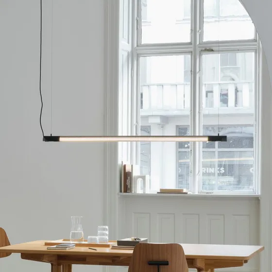 Lámpara colgante GEJST Radent negra, 70 cm, acero perforado