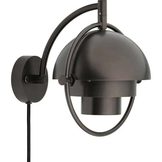 Aplique de pared Gubi Multi-Lite, Negro y Latón