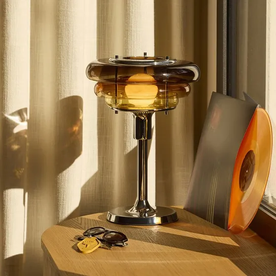Lámpara de mesa MARKET SET Sunset, cristal ámbar y metal
