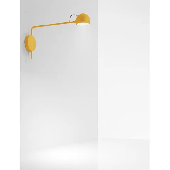 Artemide IXA Aplique de Pared Amarillo