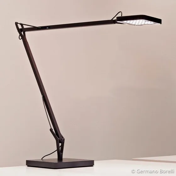 Lámpara de mesa Flos Kelvin LED GM negra