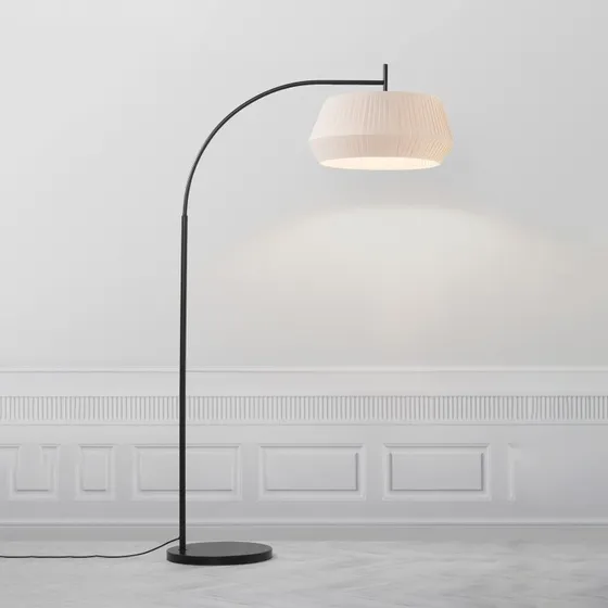 Nordlux Lámpara de pie Dicte Beige con pantalla tejida a mano