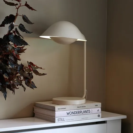 Nordlux Lámpara de Sobremesa Freya Beige - Diseño Nórdico