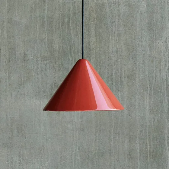 HAY Lámpara colgante Compass Roja - Diseño Minimalista 26 cm