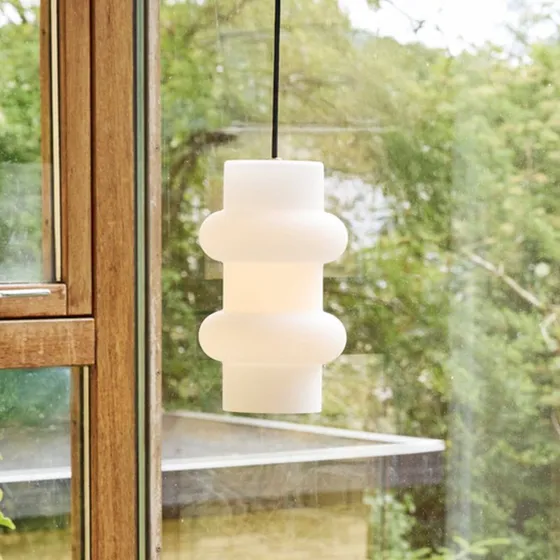 Hübsch Lámpara colgante Pilule Double, blanco mate, Ø 15 cm