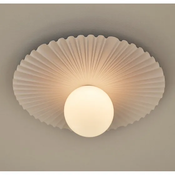 Nuura Liila Muuse Aplique de Pared Blanco/Ópalo Ø 42 cm IP44