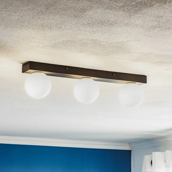 Markslöjd Mini 3 Aplique de Pared IP44 Negro/Blanco con Cristal Opalino