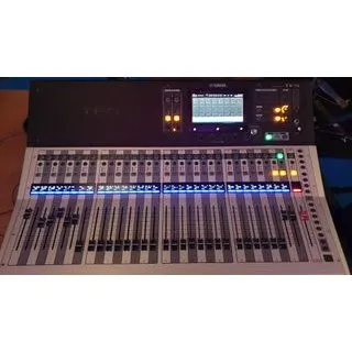 Yamaha TF5 Mesa Digital 48 Canales