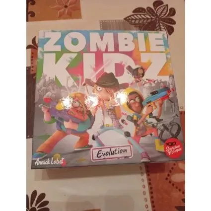 Zombie Kidz Evolution - Juego de Mesa Cooperativo