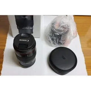 Canon EF 100mm f/2.8 L IS USM Macro