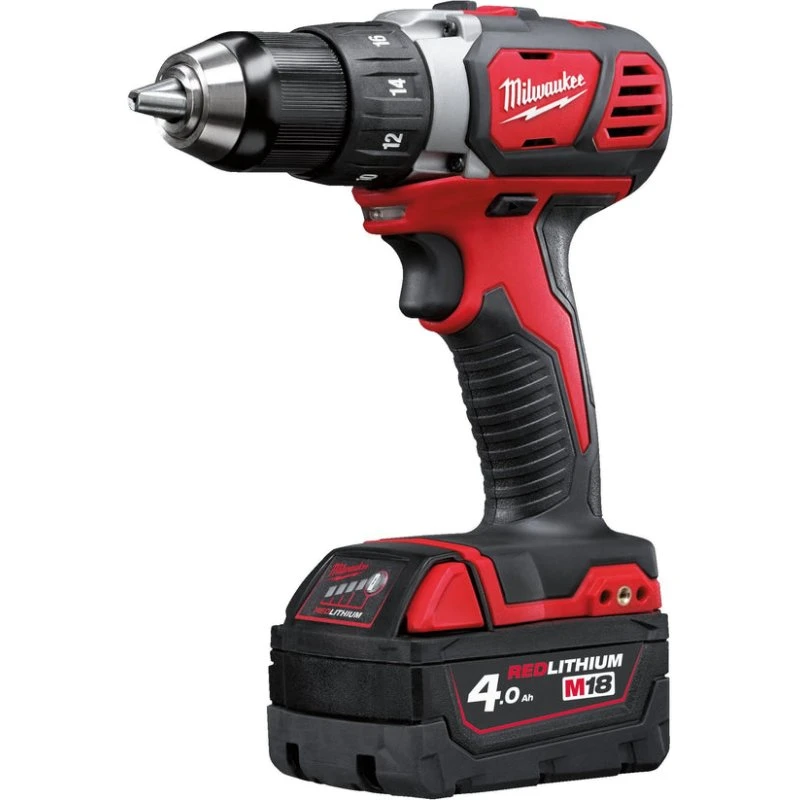 Milwaukee M18 BDD-402C Taladro Compacto con 2 Baterías