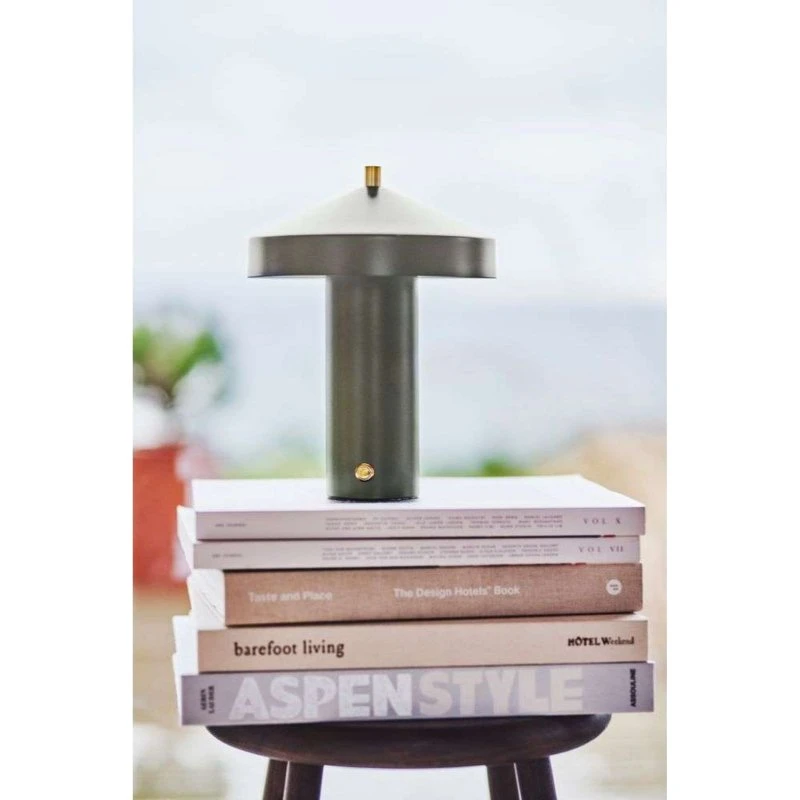 OYOY Living Design Lámpara de Mesa Portátil Hatto Olive