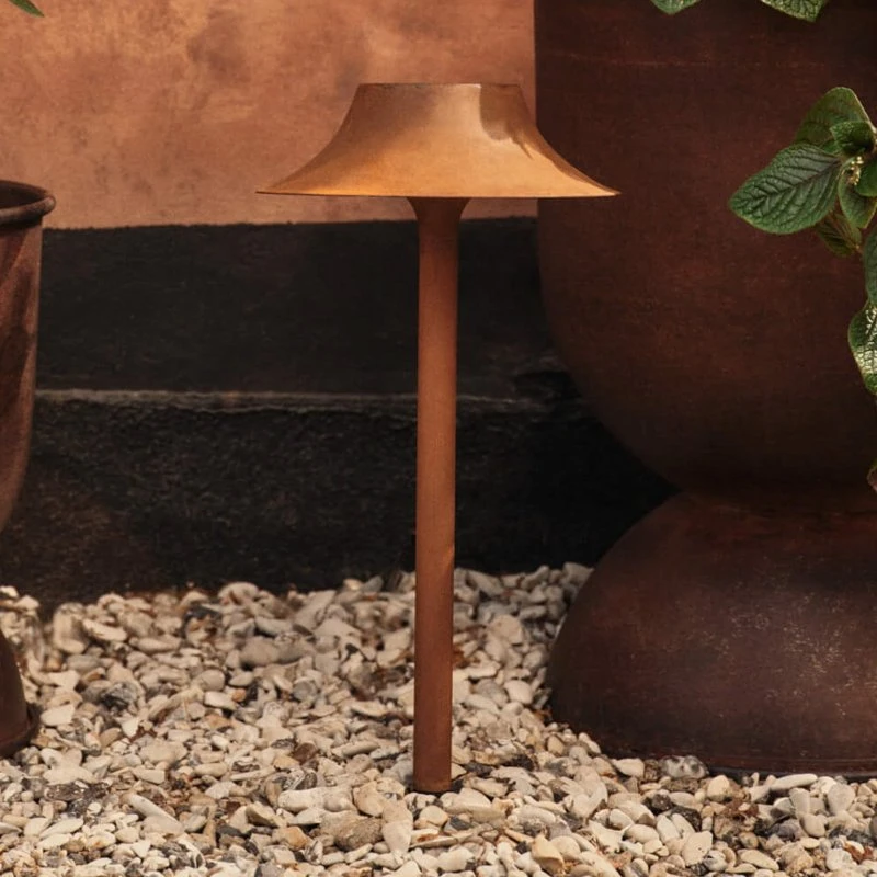 Ferm Living Lámpara Solar Cortivo Rust - Acero Corten