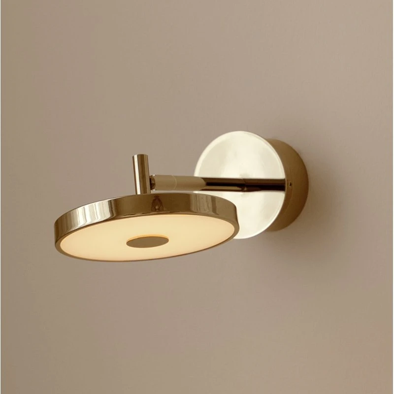 UMAGE Asteria SHORT HW Aplique de Pared LED Latón Pulido 28 cm