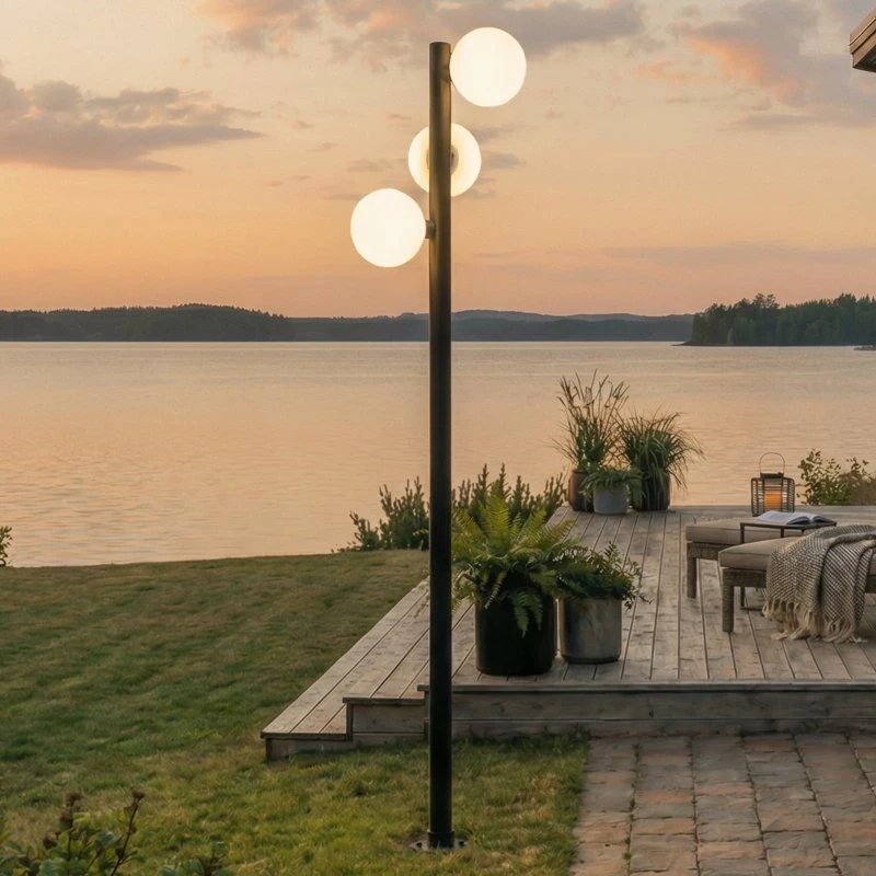 Lucande Lámpara Exterior LED Asane, 3 Luces, CCT, 222 cm, Negra