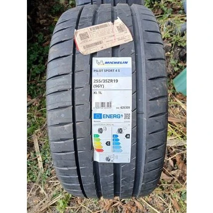 Michelin Pilot Sport 4 S 255/40 R19 100Y
