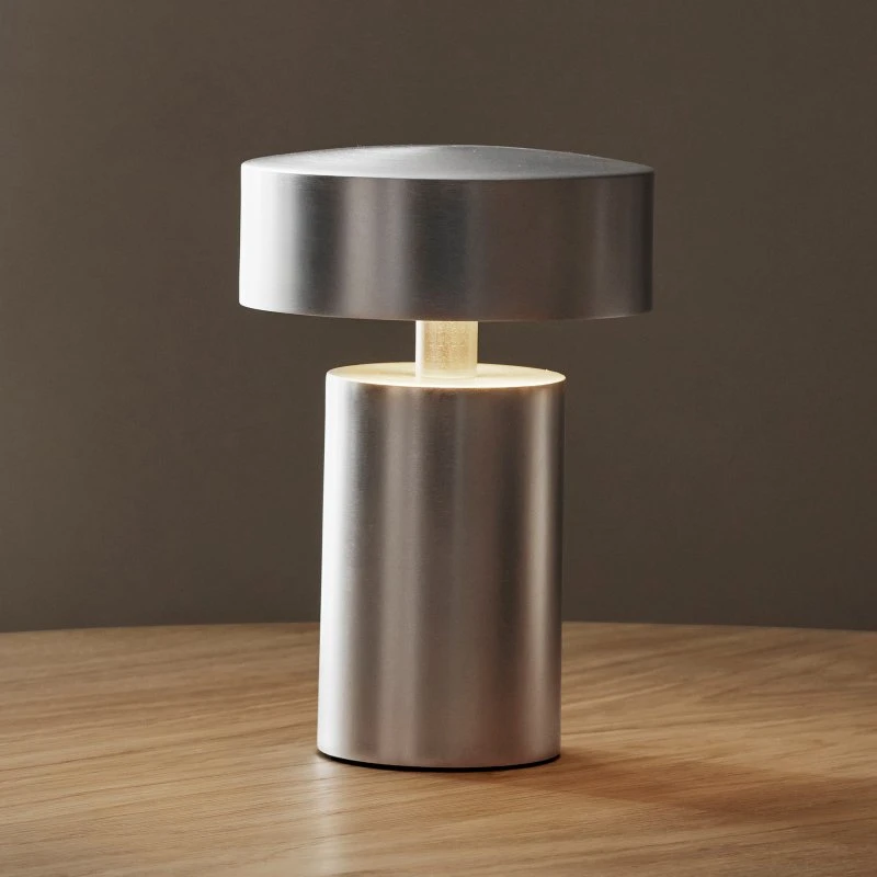 Audo Copenhagen Lámpara de Sobremesa Column IP44 Recargable