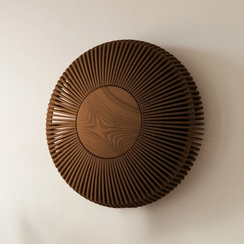 UMAGE Clava Up Aplique de Pared y Techo en Roble Oscuro Ø 49 cm