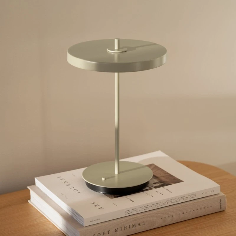UMAGE Lámpara de mesa LED Asteria Move marrón arcilla