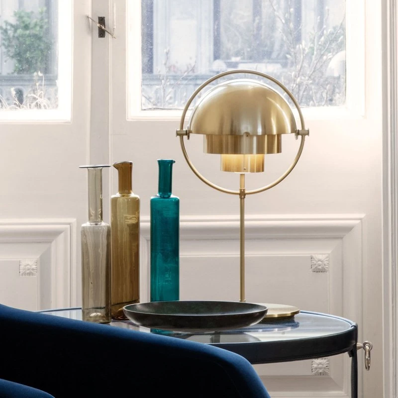 Gubi Lámpara de mesa Multi-Lite Latón - 50 cm