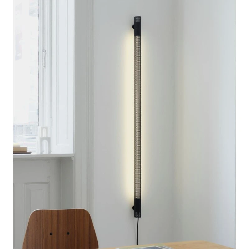GEJST Aplique de pared Radent Negro 135 cm G13 LED