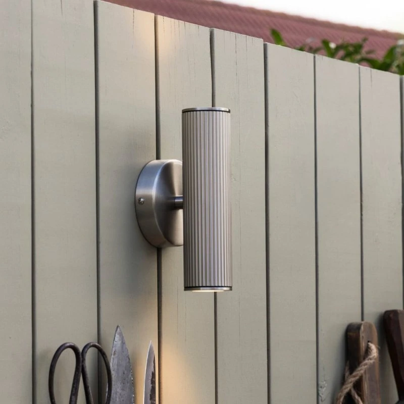 Globen Lighting Aplique de Pared Hubble Acero Cepillado IP44