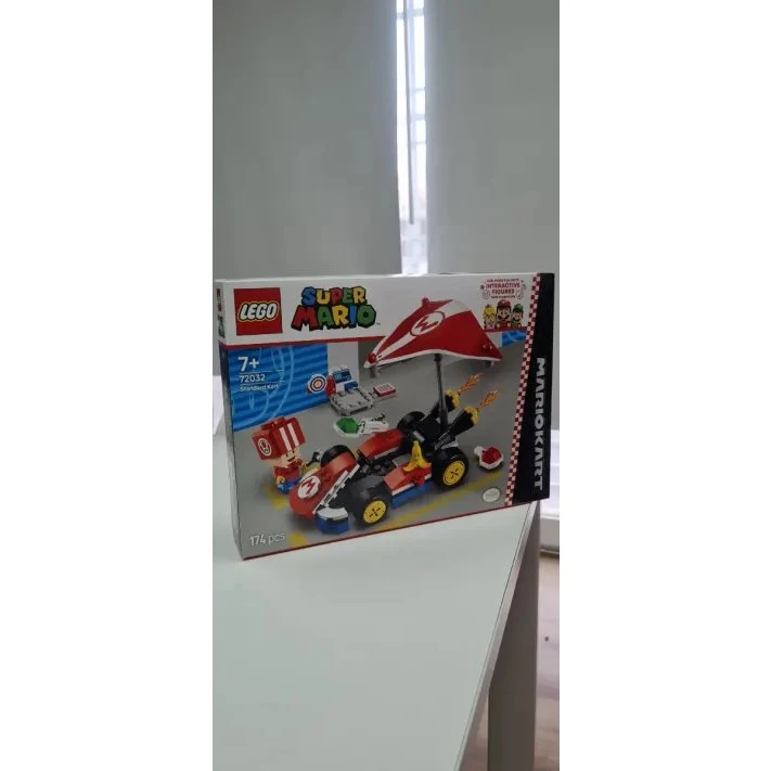 LEGO® Super Mario Kart estándar 72032