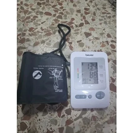 Beurer BM 26 Tensiómetro de Brazo automático