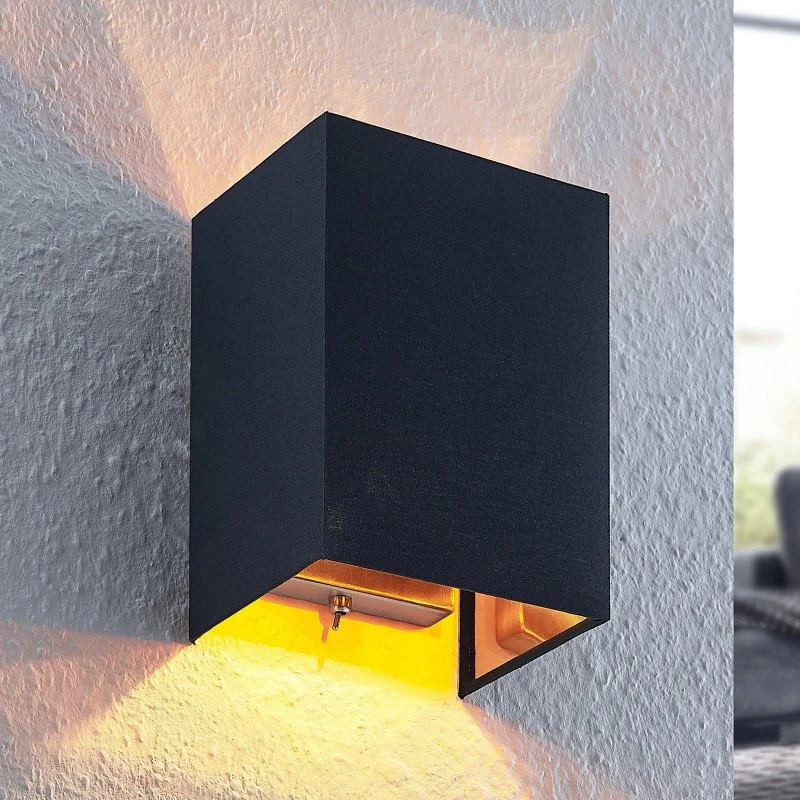 Lindby Lukani Aplique de Pared Angular Negro y Oro