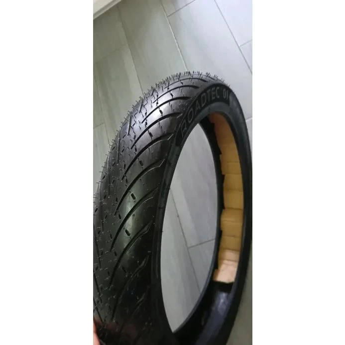 Metzeler Roadtec 01 100/80-17 Delantero TL