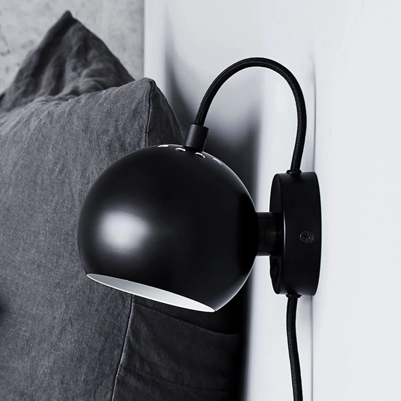FRANDSEN Aplique de Pared Ball Magnet Negro Mate