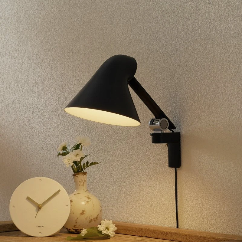 Louis Poulsen Lámpara de Pared NJP Brazo Corto Negro