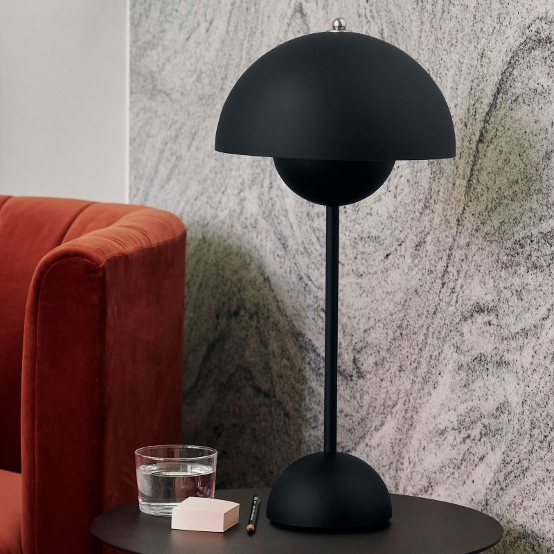 &Tradition Lámpara de mesa Flowerpot VP3 negro mate, 50 cm