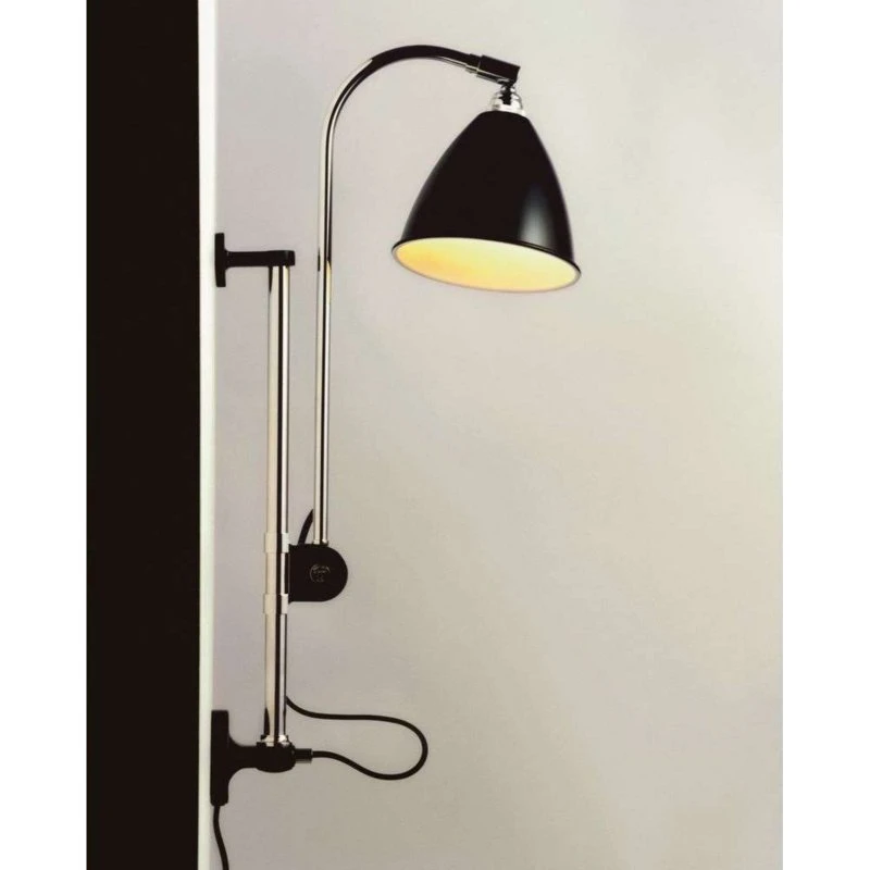 Gubi Aplique de pared Bestlite BL5 Negro y Latón, Ø 16 cm