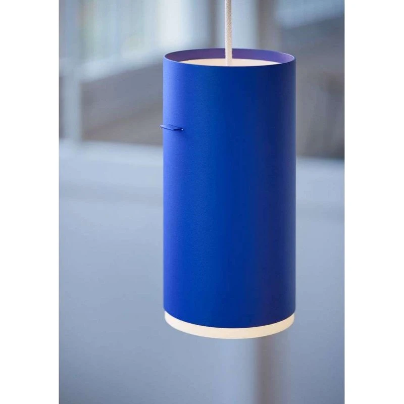 Moebe Tube Lámpara Colgante Large Deep Blue