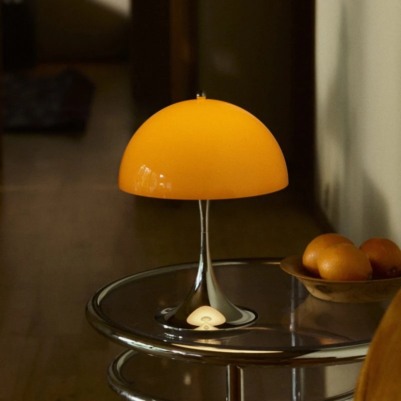Louis Poulsen Panthella 250 Portable Original - Naranja Opalino