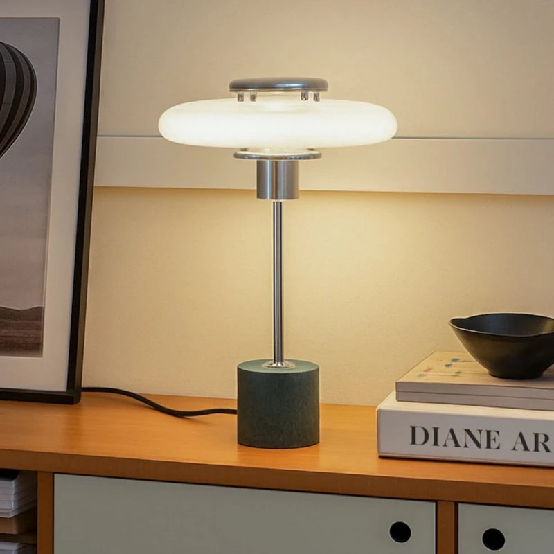 Lámpara de mesa Lindby Branford, cristal opalino blanco/verde y mármol
