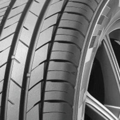 Kumho Ecsta HS52 205/60 ZR16 96W